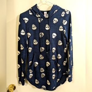 🌕 No Boundaries blue and silver skull hoodie
